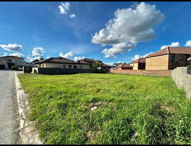 424M² VACANT LAND FOR SALE IN BENDOR